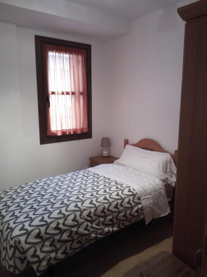 Apartamento Casa Leonora Пантикоса Екстериор снимка